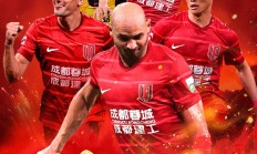 米兰体育登录-裁判判罚争议不断，比赛胜负留悬念