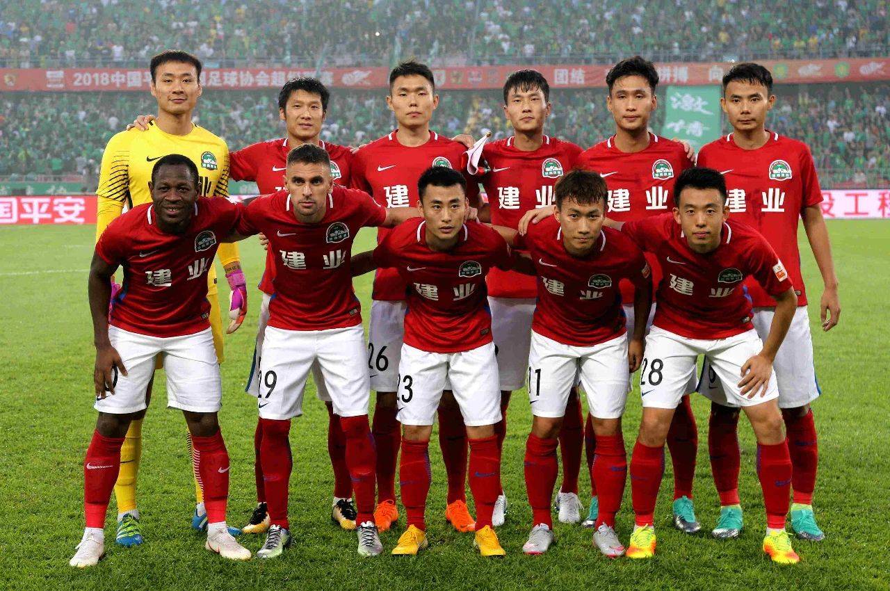 关于河南建业战胜大连一方，保持良好势头的信息