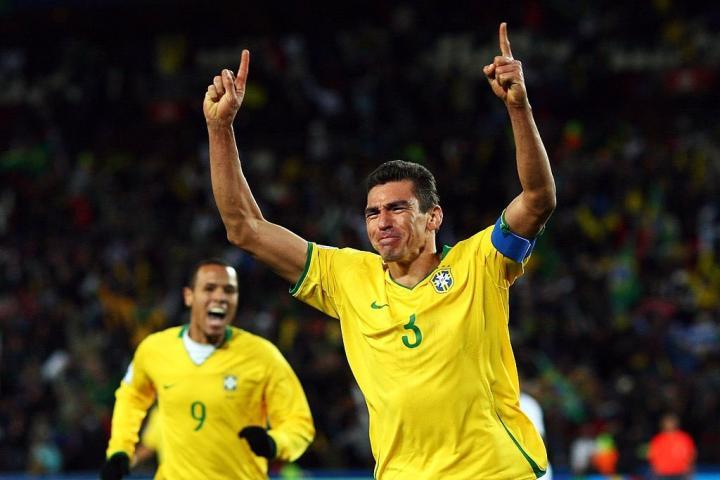 关于传奇巴西队拿下关键胜利，锁定晋级资格的信息